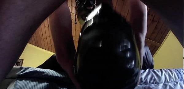 Laura on Heels amateur 2021 blowjob, deepthroat and huge cumshot